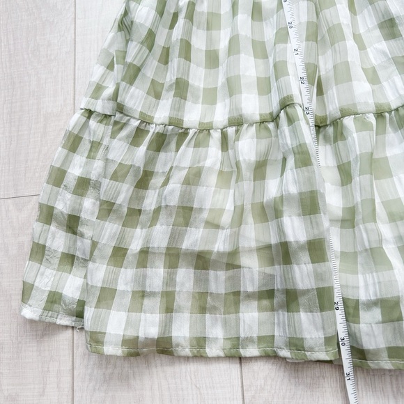 Green and white gingham cottagecore dress - Picture 8 of 11
